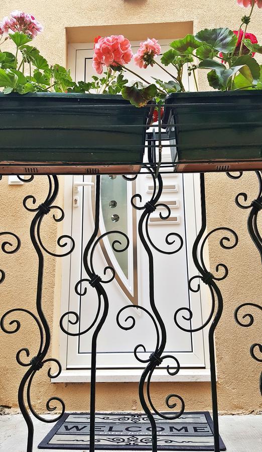 Stone House Varos Apartments Split Ngoại thất bức ảnh